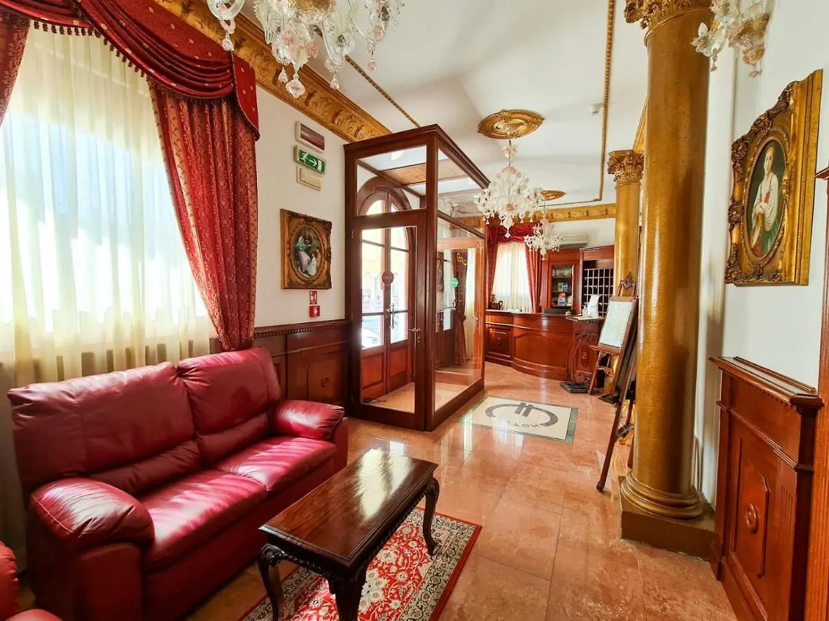 Euro Hotel איגלסיאס 4*,