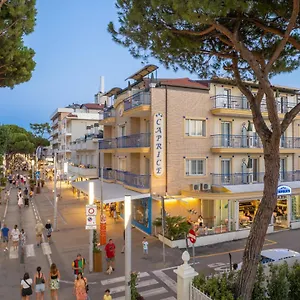 Caprice - In Centro A Hotel Riccione